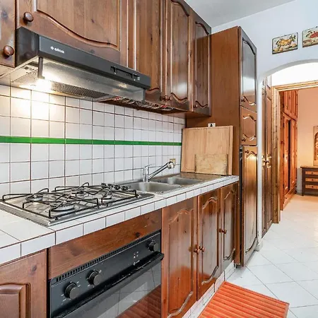 Holiday home Beautiful In With Kitchen *